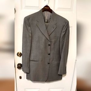 MURANO Men's Wool Three Button Suit Size 42R Gray